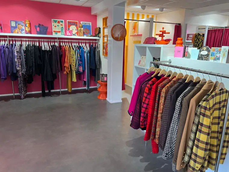Petit Paris Vintage - Burgum (5/10)